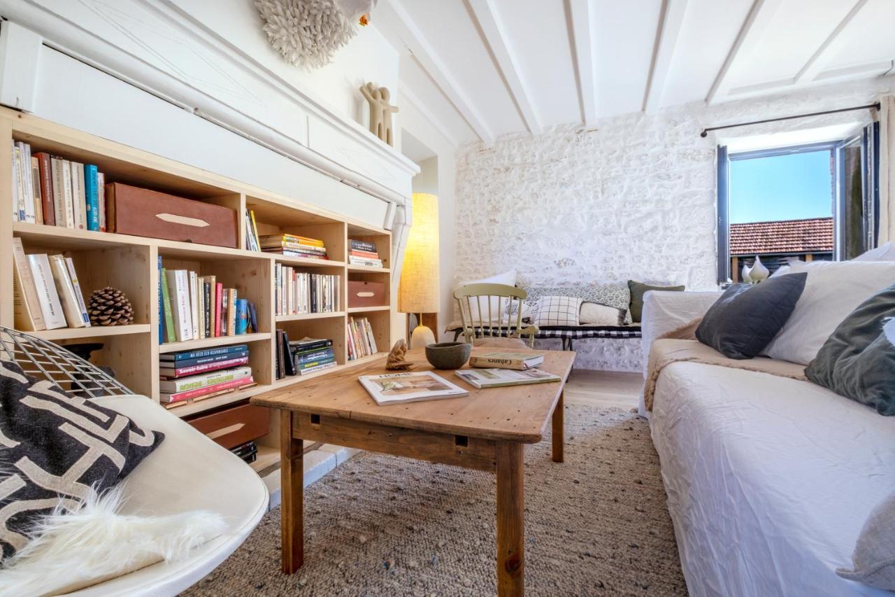 B&B Le Carre 1705 อ็องกูแล็งส์-ซูร์-แมร์ ภายนอก รูปภาพ