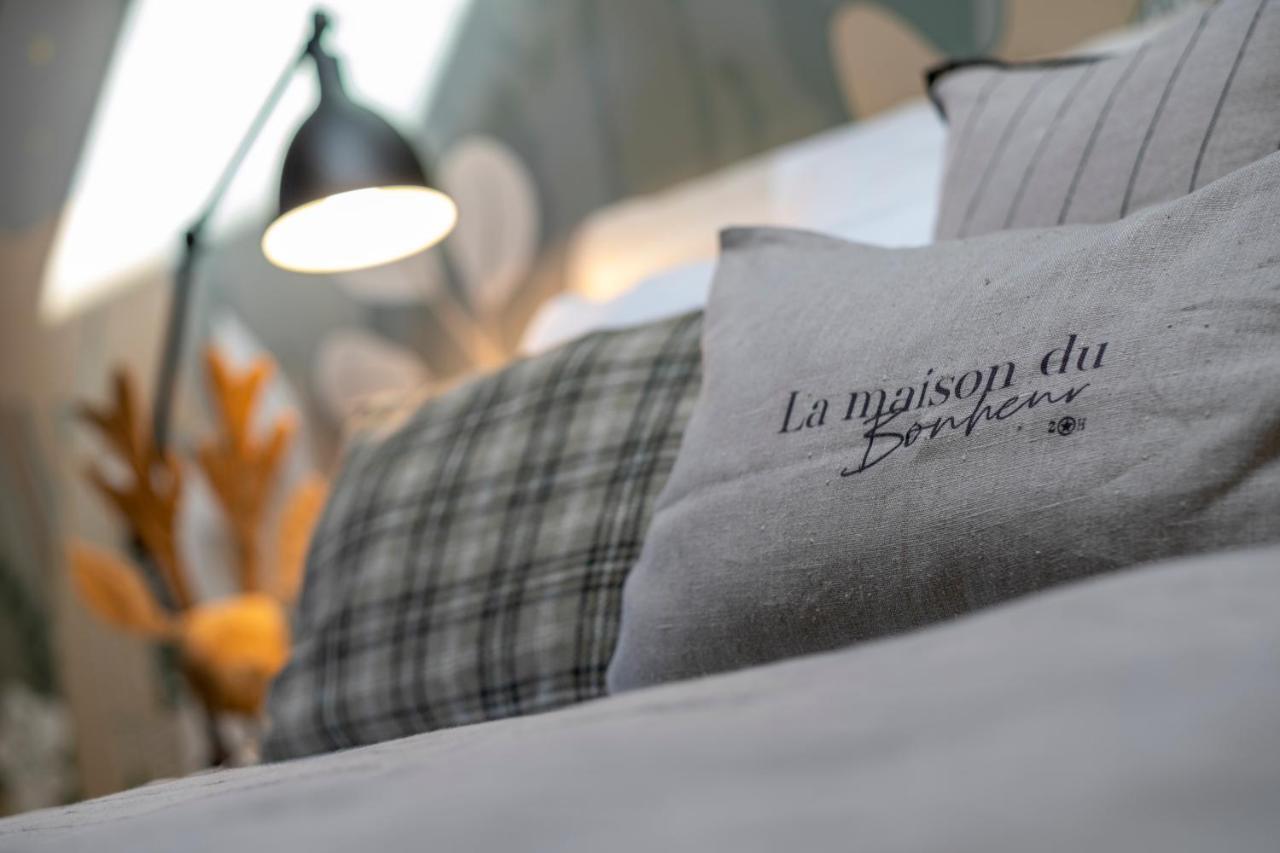B&B Le Carre 1705 อ็องกูแล็งส์-ซูร์-แมร์ ภายนอก รูปภาพ