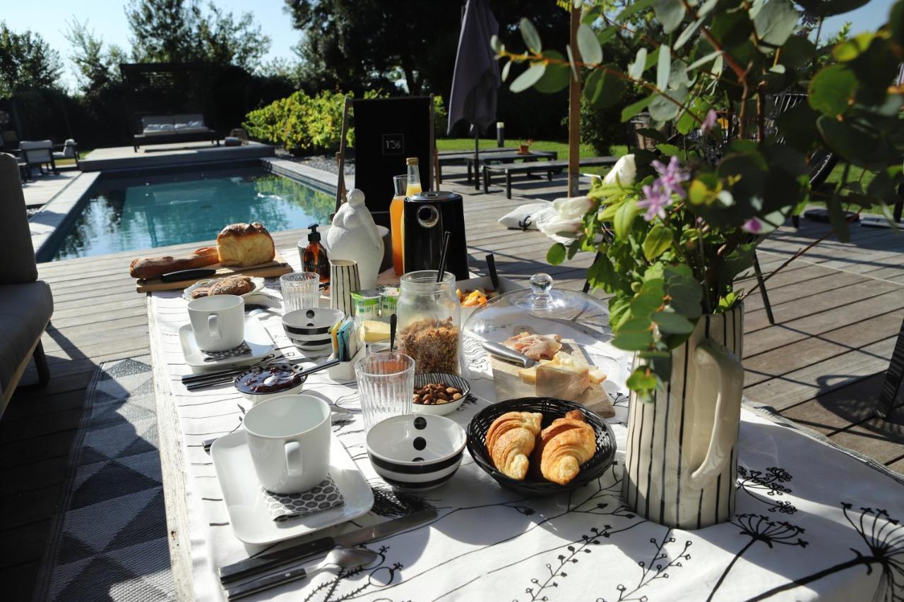 B&B Le Carre 1705 อ็องกูแล็งส์-ซูร์-แมร์ ภายนอก รูปภาพ